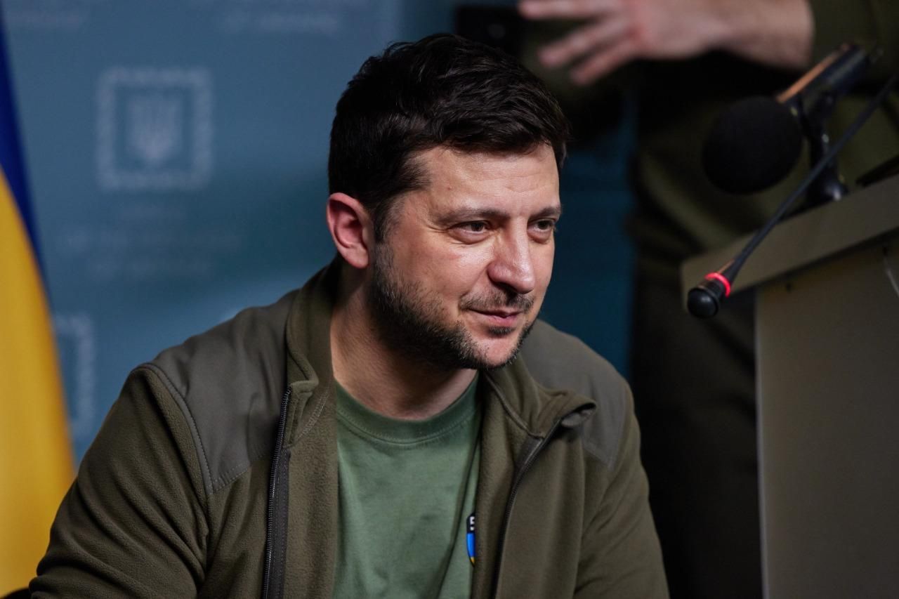 Мы не стали рабами, и не станем, – Зеленский об украинской армии Мы не стали рабами, и не станем, – Зеленский об украинской армии