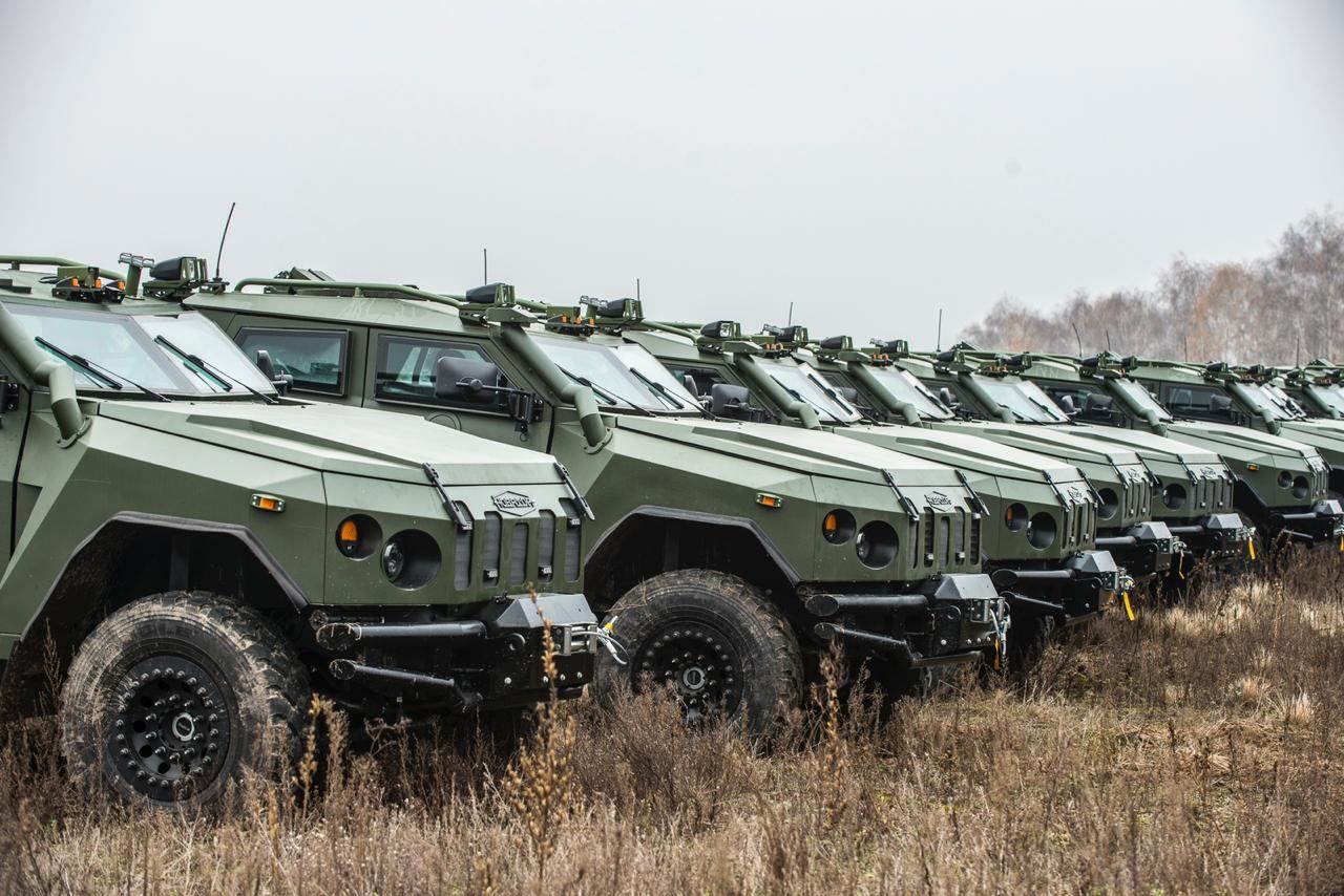 Для еквакуації цивільних: НБУ просить центробанки країн світу надати броньовані автомобілі - 24 Канал