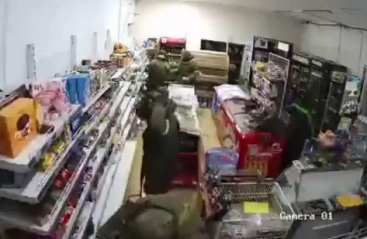 ЗСУ зібрали в яскраве відео факти мародерства російських військ - 24 Канал ЗСУ зібрали в яскраве відео факти мародерства російських військ - 24 Канал