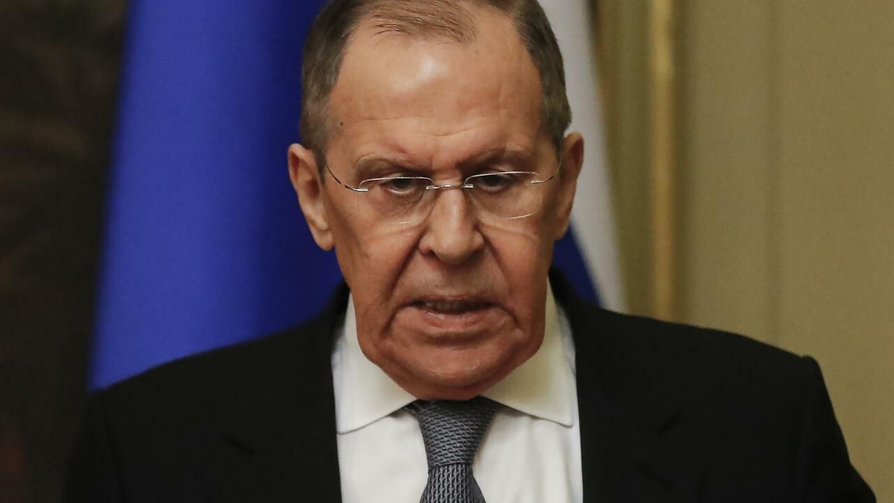 "Теплый прием": делегацию российских оккупантов в Анталии встретили песней о Байрактаре "Теплый прием": делегацию российских оккупантов в Анталии встретили песней о Байрактаре