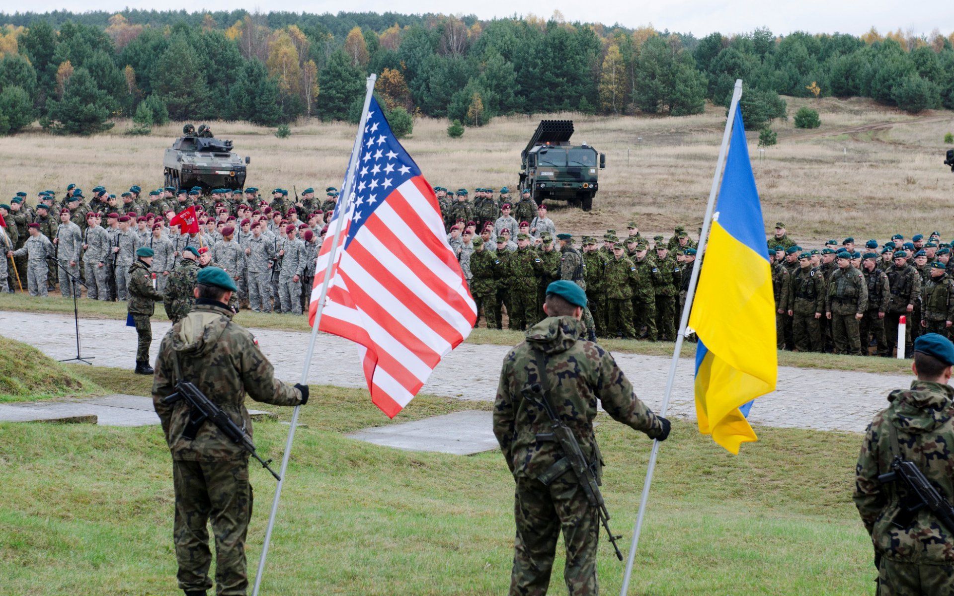 Американские бойцы не будут воевать в Украине, даже если Россия применит химическое оружие - 24 Канал