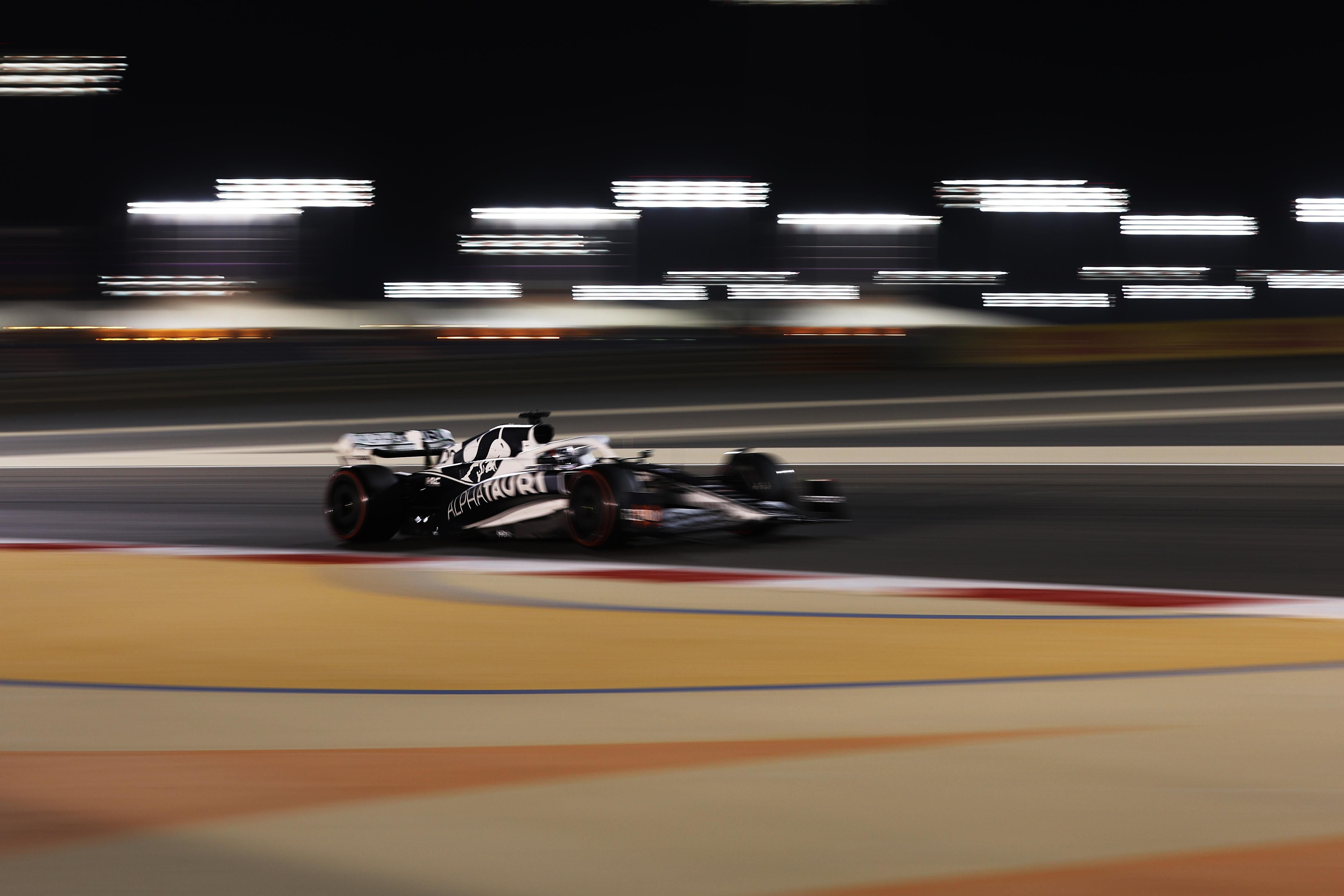 Розірвання усіх зв'язків: Формула-1 анулювала легальні способи перегляду перегонів у Росії - 24 Канал Розірвання усіх зв'язків: Формула-1 анулювала легальні способи перегляду перегонів у Росії - 24 Канал