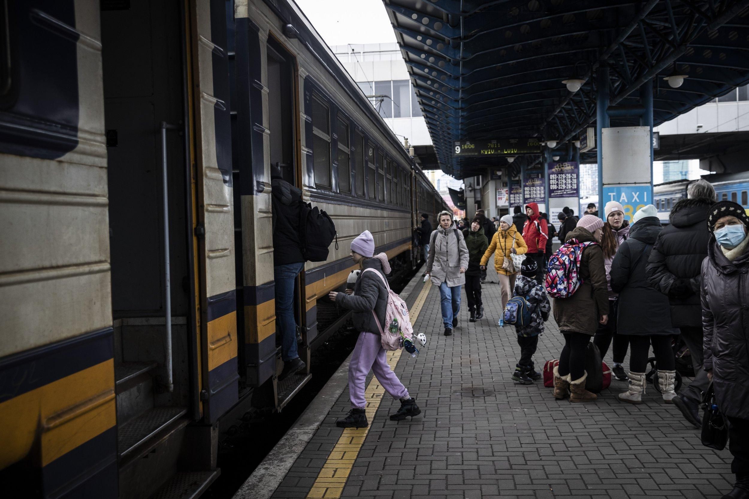 У Донецькій ОВА повідомили про зміни щодо евакуаційних потягів в Краматорську - 24 Канал