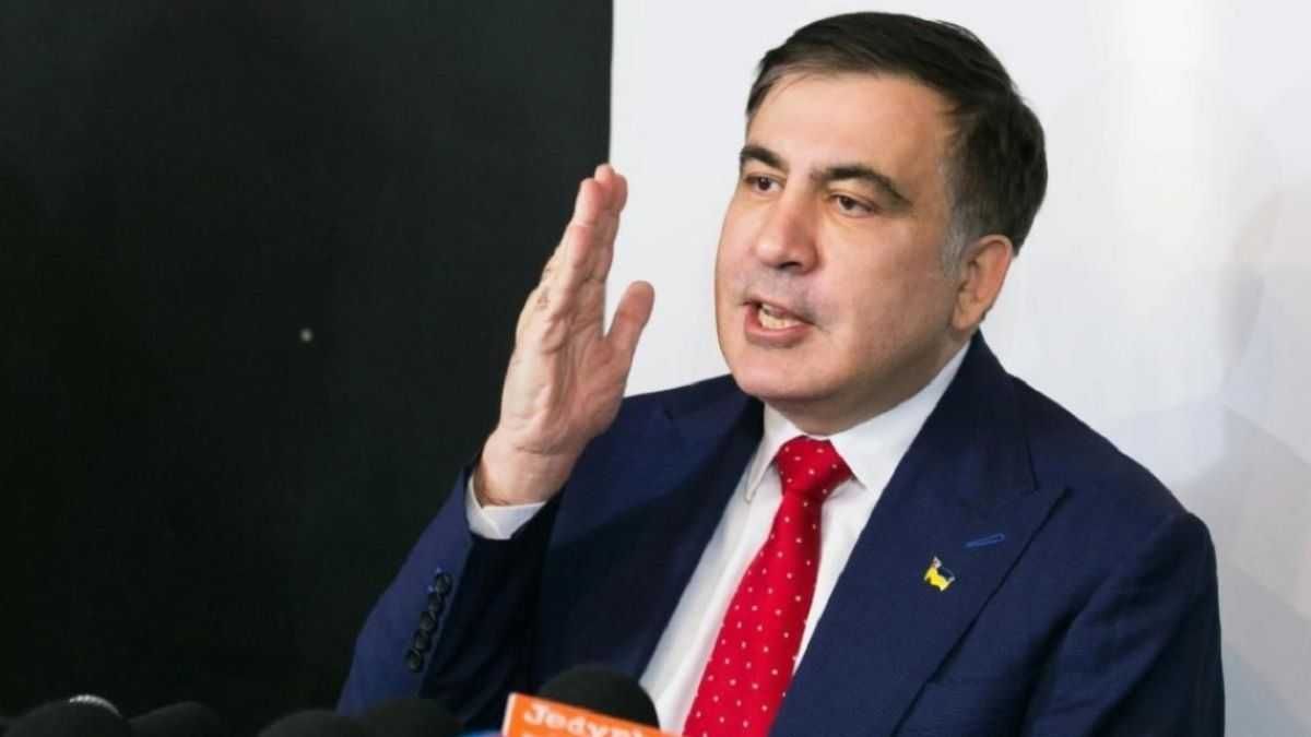 Саакашвили предостерег власти Грузии от пропуска армянских войск