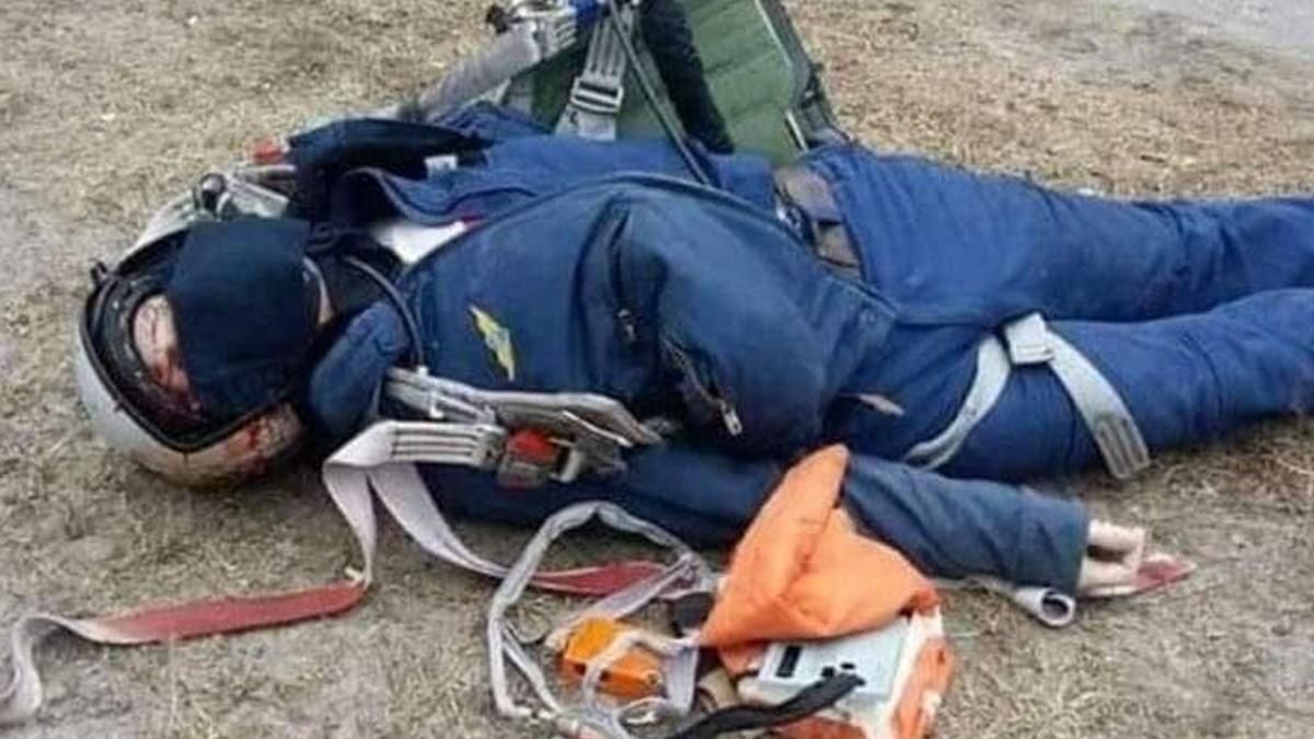 У ще одного російського пілота не розкрився парашут - 24 Канал У ще одного російського пілота не розкрився парашут - 24 Канал