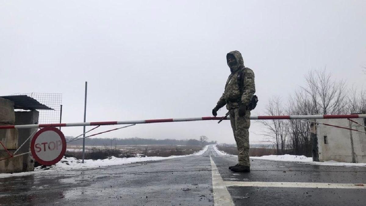 Вроде бы передать продукты: украинцев предупредили об авто, которые ищут в городах военные части - 24 Канал