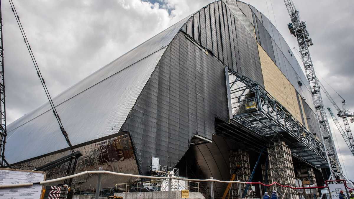 "Робитимуть брудну бомбу": експертка пояснила, чим небезпечне знеструмлення ЧАЕС - 24 Канал "Робитимуть брудну бомбу": експертка пояснила, чим небезпечне знеструмлення ЧАЕС - 24 Канал