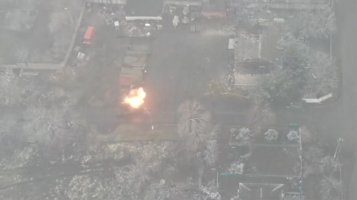 Ми вас чуємо і ми вас бачимо: артилеристи ЗСУ показали потужне відео ліквідації ворога - 24 Канал Ми вас чуємо і ми вас бачимо: артилеристи ЗСУ показали потужне відео ліквідації ворога - 24 Канал