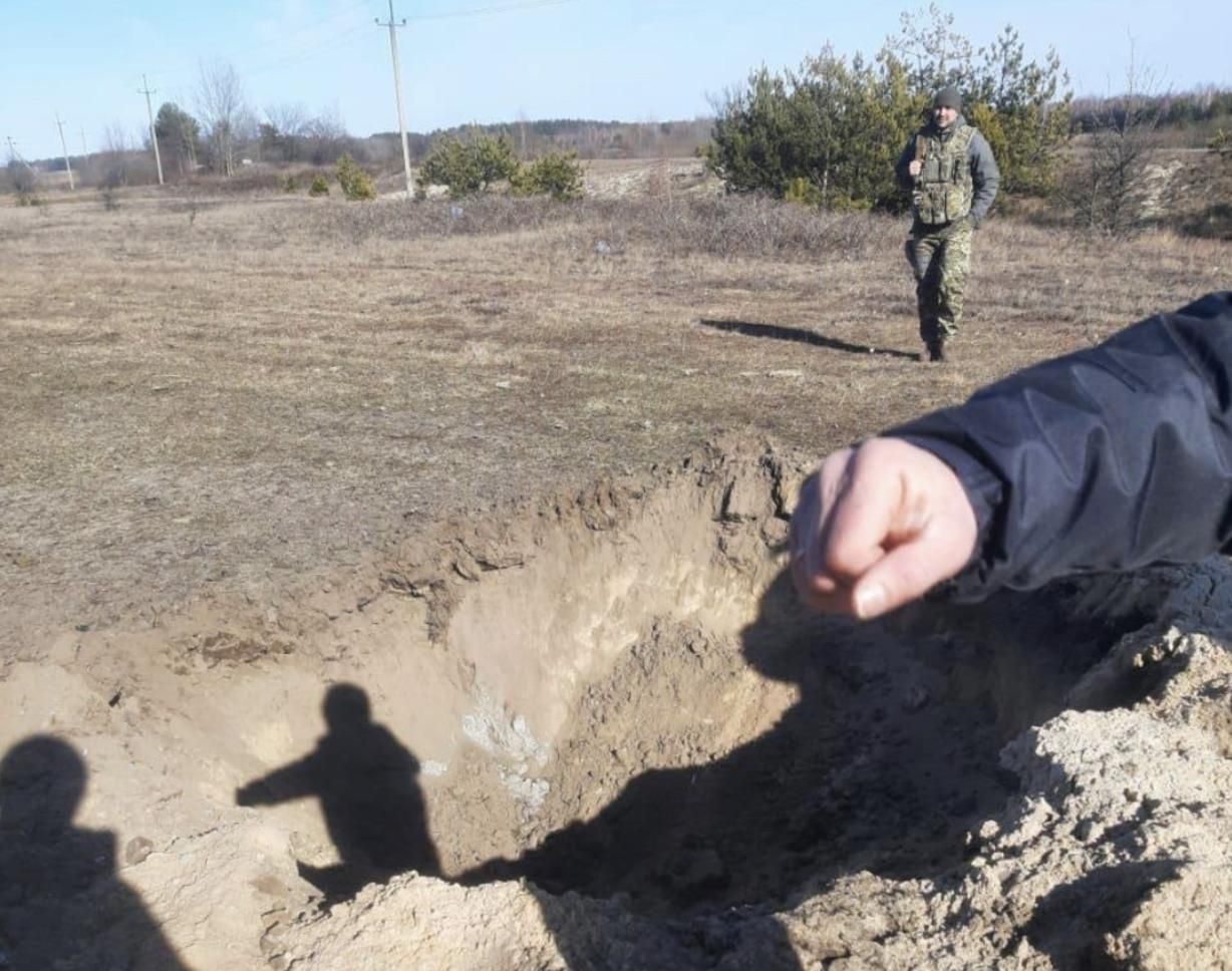 Бомби з російських літаків впали не лише на білоруську територію, а й на українську - 24 Канал