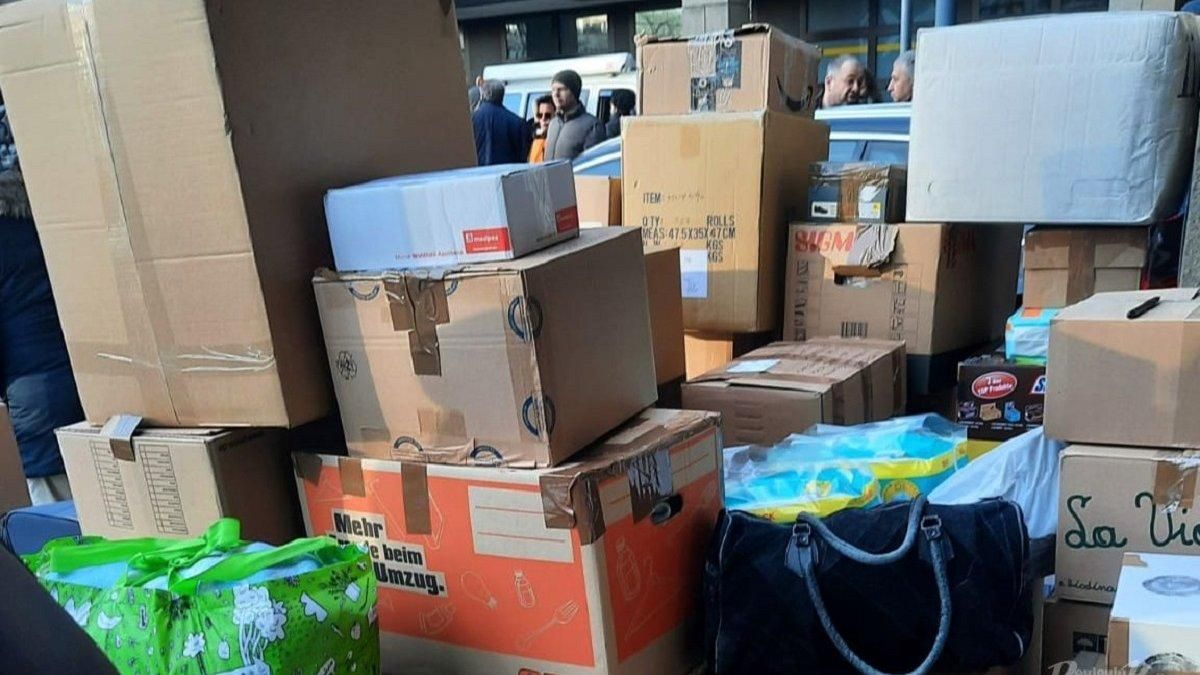 В Самборе на Львовщине открыли склад для гуманитарной помощи В Самборе на Львовщине открыли склад для гуманитарной помощи