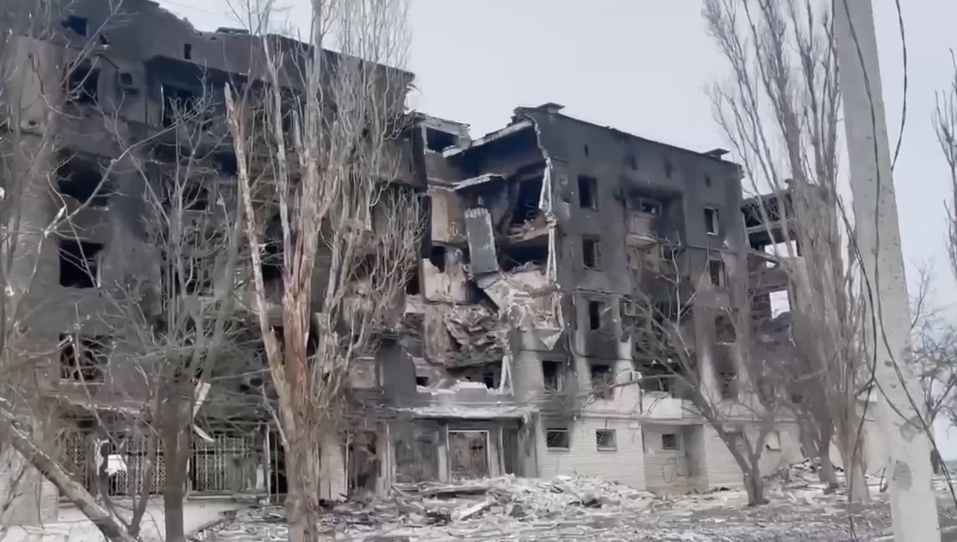 Волноваха у жахливому стані: моторошне відео з мертвого міста - 24 Канал Волноваха у жахливому стані: моторошне відео з мертвого міста - 24 Канал