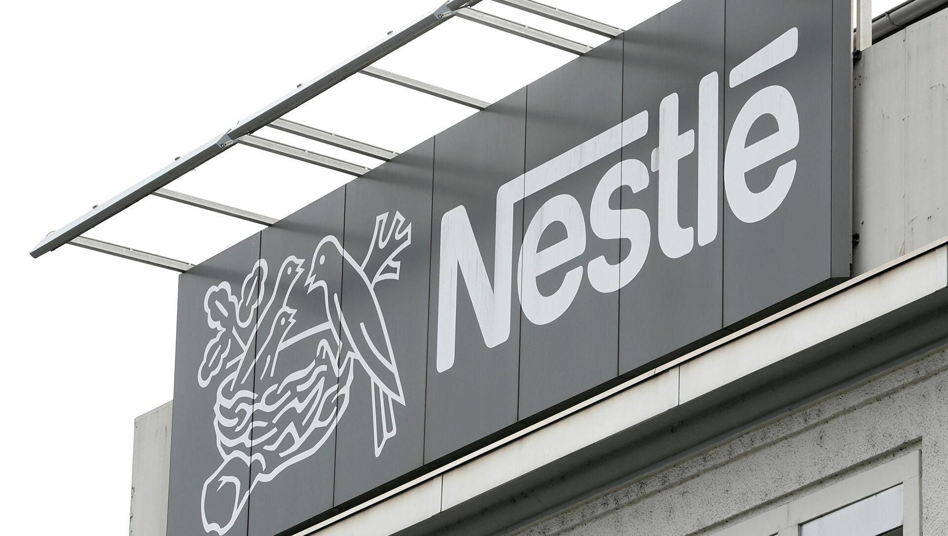 Nestlé продолжит ввозить в Россию детское питание и корма для животных, а другие товары – нет Nestlé продолжит ввозить в Россию детское питание и корма для животных, а другие товары – нет