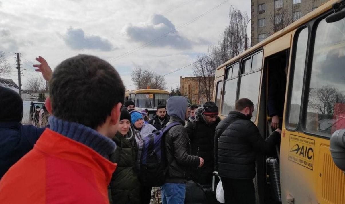 Якщо не буде обстрілів: в Ірпені планують продовжити евакуацію людей 12 березня - 24 Канал Якщо не буде обстрілів: в Ірпені планують продовжити евакуацію людей 12 березня - 24 Канал