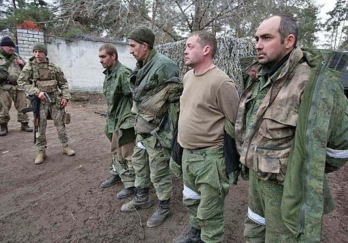 "Діставайте білий прапор:" у Міноборони нагадали окупантам як здаватися в полон - 24 Канал