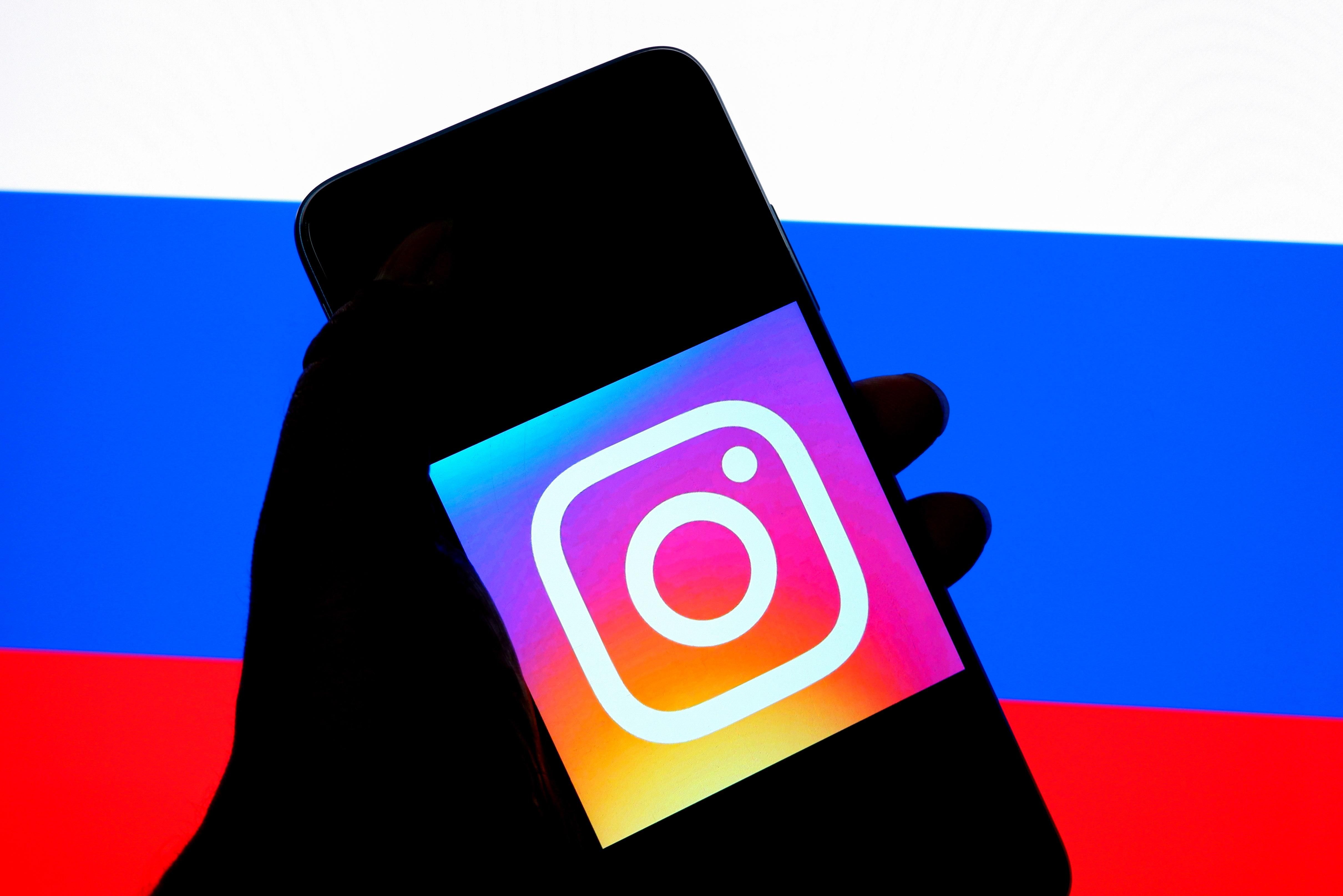 В Instagram назвали дату блокировки соцсети в РФ: сколько блогеров-миллионников "пострадает"