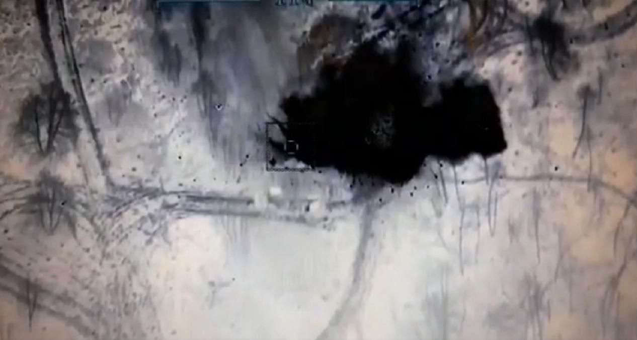 Українські Bayraktar яскраво "відпрацювали" систему РЕБ росіян на Київщині - 24 Канал Українські Bayraktar яскраво "відпрацювали" систему РЕБ росіян на Київщині - 24 Канал