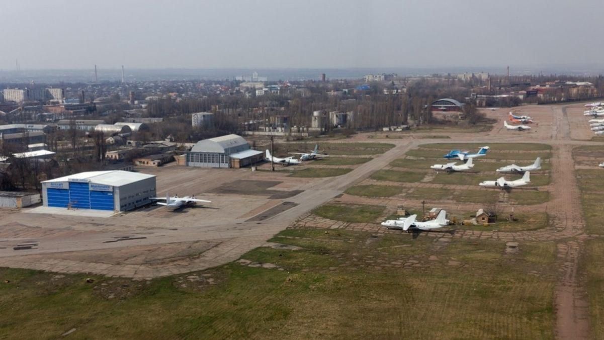 Окупанти бомбили аеропорт у Кропивницькому і залізничну станцію - 24 Канал