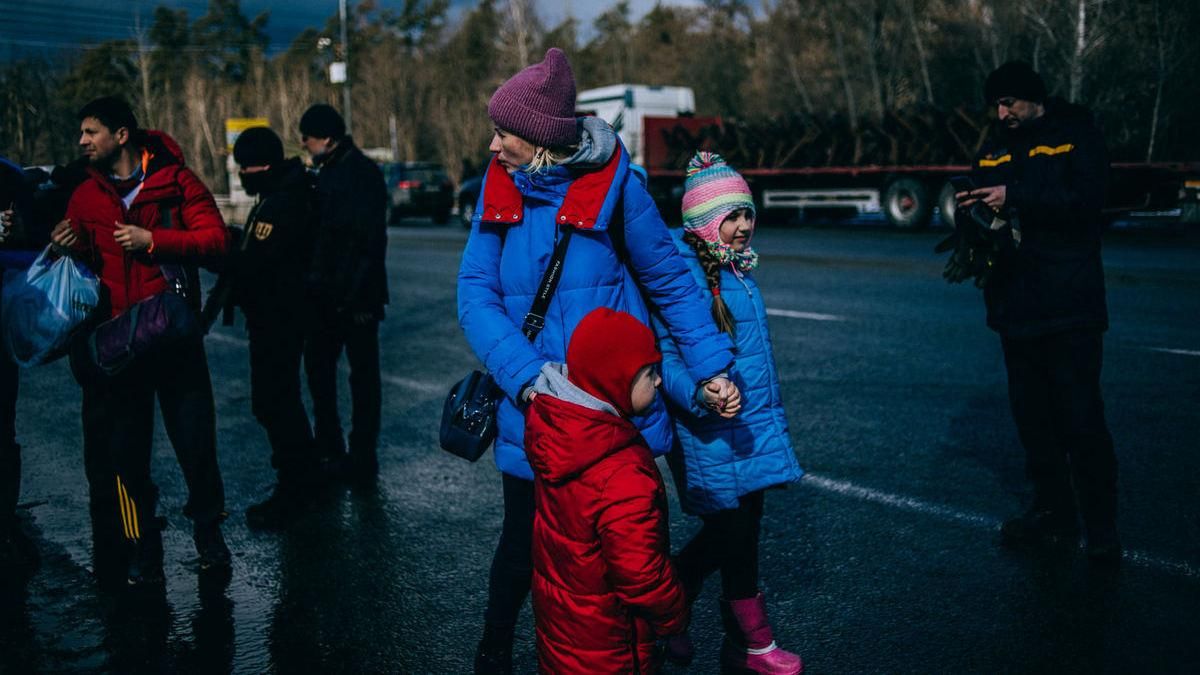Открывают гуманитарные коридоры в Запорожье: из каких городов эвакуируют людей - 24 Канал