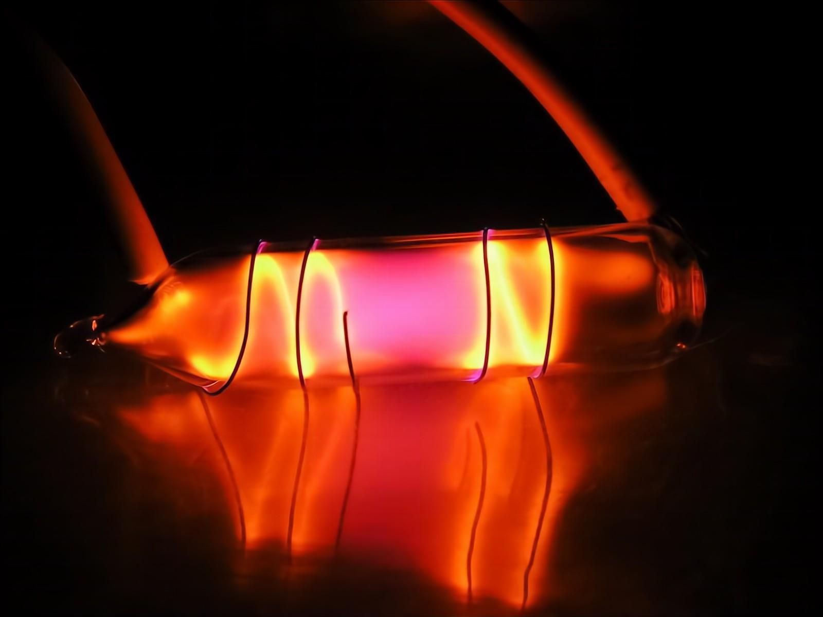 Две украинские компании прекратили поставки неона: это грозит перебоями в производстве микросхем - Техно Две украинские компании прекратили поставки неона: это грозит перебоями в производстве микросхем - Техно