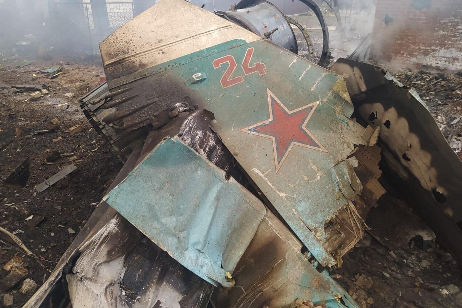 Силы ПВО сбили вражеский Су-24 - 24 Канал