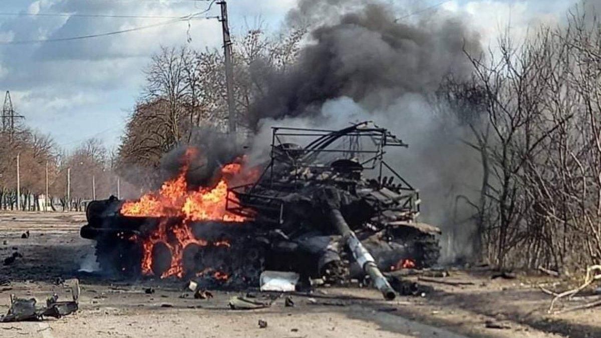 Бійці тероборони на Київщині спалили п'ять одиниць техніки окупантів - 24 Канал