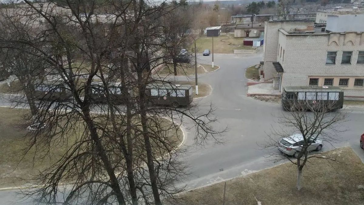 Морги й лікарні прикордонних білоруських міст переповнені тілами російських солдатів - 24 Канал Морги й лікарні прикордонних білоруських міст переповнені тілами російських солдатів - 24 Канал