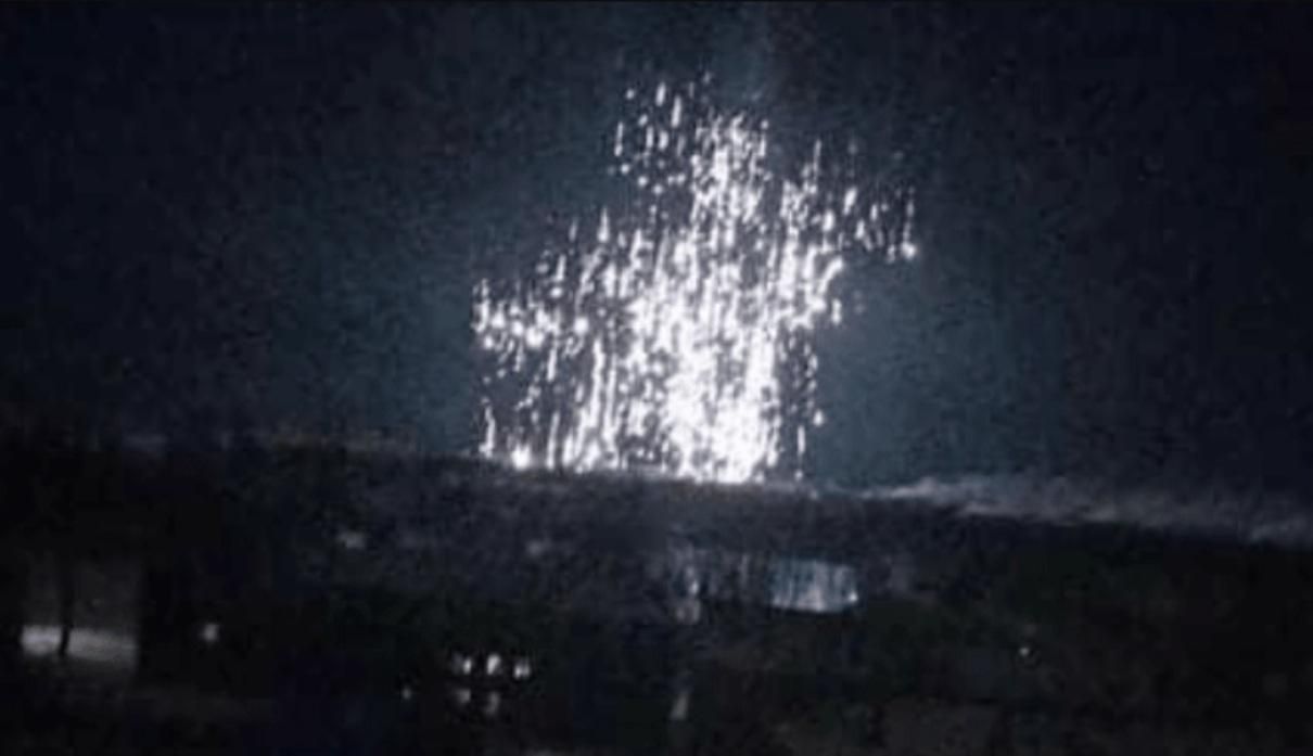 90%, что это была фосфорная бомба, – Гайдай об обстреле Попасной 90%, что это была фосфорная бомба, – Гайдай об обстреле Попасной