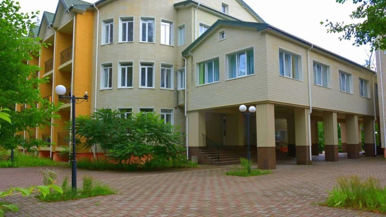 Черговий цинізм: окупанти бомбили дитячий обласний центр "Перлина Донеччини" - 24 Канал Черговий цинізм: окупанти бомбили дитячий обласний центр "Перлина Донеччини" - 24 Канал