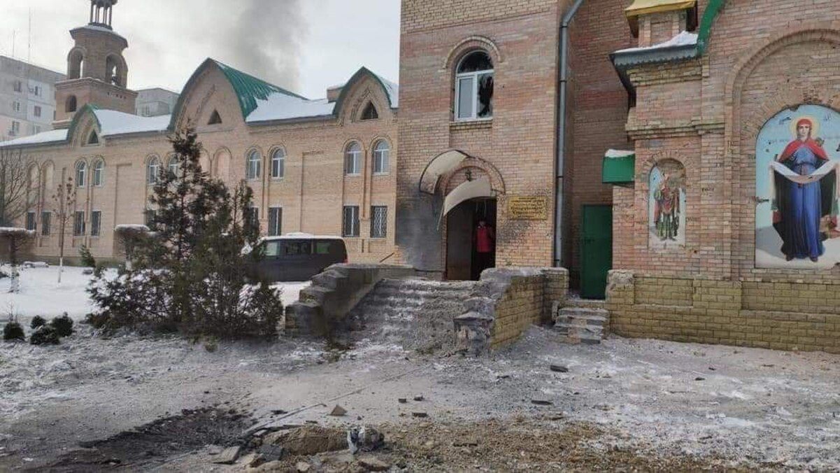 Другий храм за добу: на Луганщині росіяни атакували Христо-Різдвяний кафедральний собор - 24 Канал