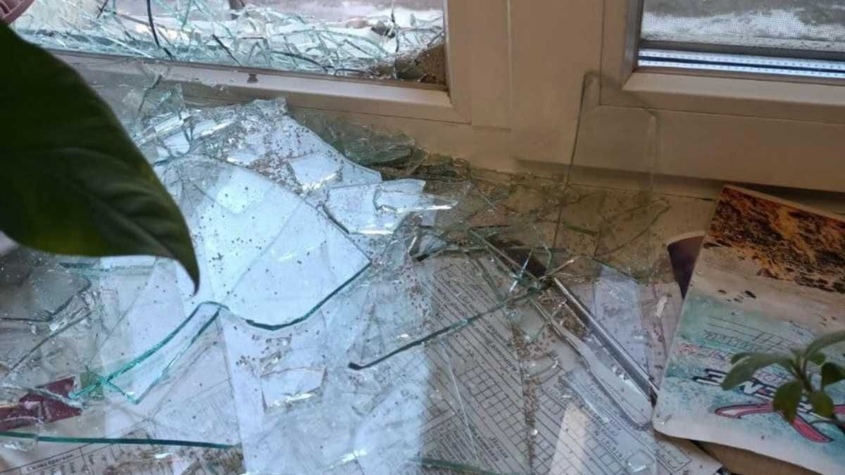 Окрім 9 загиблих у Миколаєві, поранення отримали 13 людей, 7 з них – у реанімації - 24 Канал Окрім 9 загиблих у Миколаєві, поранення отримали 13 людей, 7 з них – у реанімації - 24 Канал