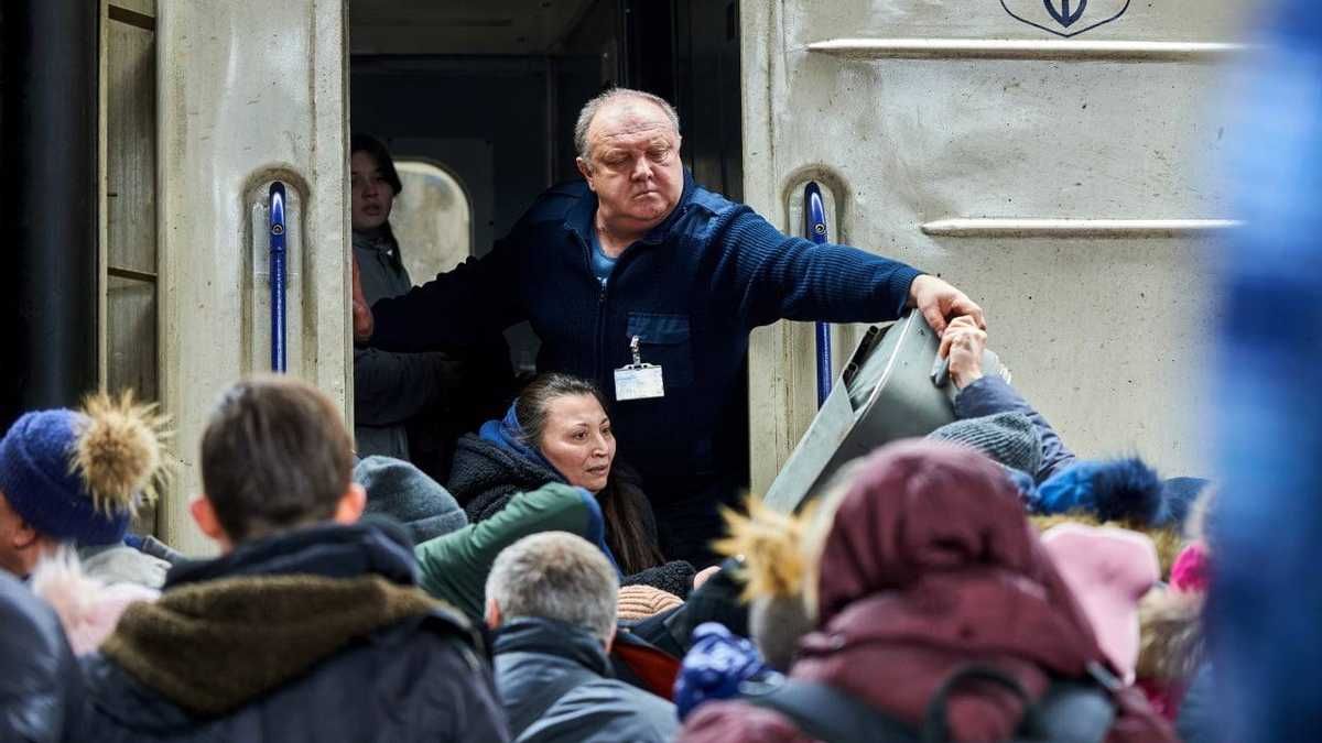 Скільки співробітників Укрзалізниці загинули з початку російської військової інтервенції - 24 Канал Скільки співробітників Укрзалізниці загинули з початку російської військової інтервенції - 24 Канал