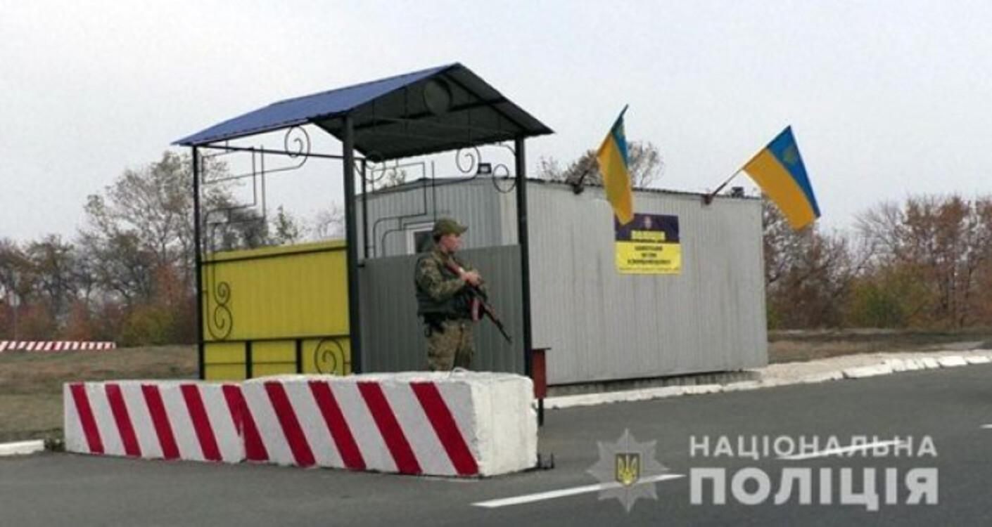 У МВС займуться численними блокпостами, які заважають їхати гуманітарці - 24 Канал У МВС займуться численними блокпостами, які заважають їхати гуманітарці - 24 Канал