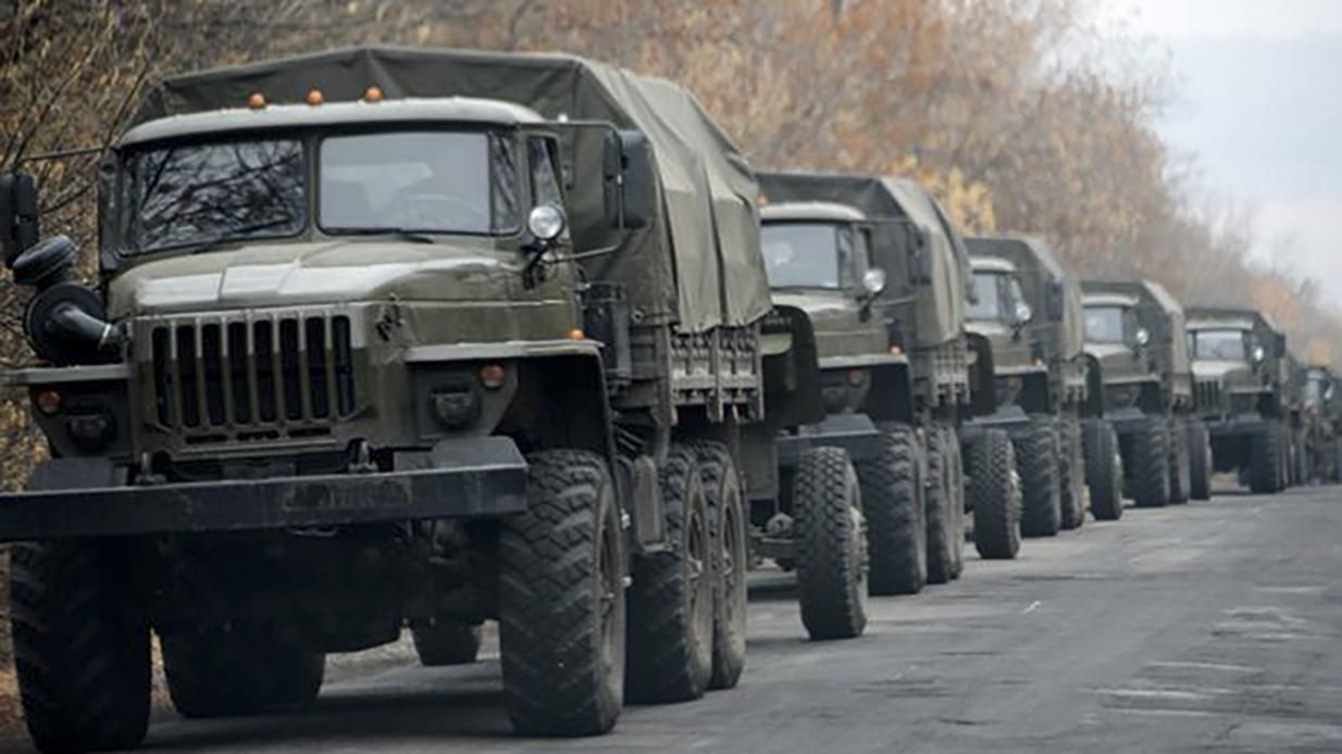 До Скадовська заїхала колона окупантів: розмістилися в одному з дитячих таборів - 24 Канал До Скадовська заїхала колона окупантів: розмістилися в одному з дитячих таборів - 24 Канал