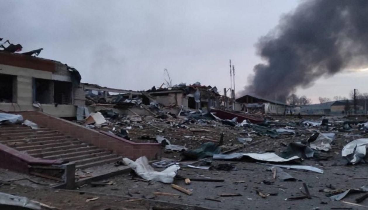 Атака Яворовского полигона: ведущие СМИ мира вышли с обложкой о бомбардировке
