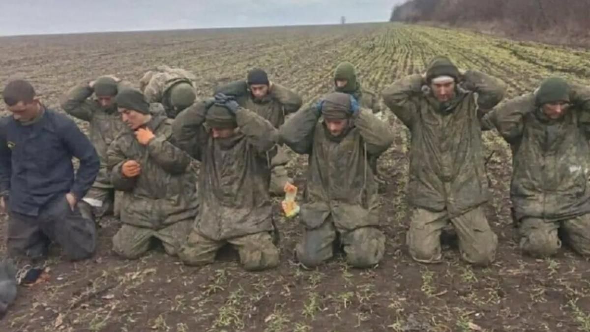 Російські військові масово пишуть рапорти про відмову воювати проти України, – ЗМІ - 24 Канал