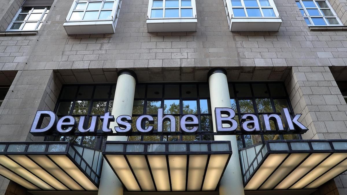 Commerzbank, Deutsche Bank и BNP Paribas начали отключать от своих систем российские отделения