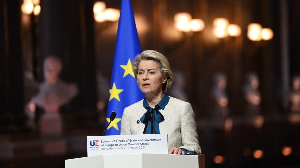 ЕС выделит Украине 1,2 миллиарда евро макрофинансовой помощи и 500 миллионов – гуманитарной - 24 Канал ЕС выделит Украине 1,2 миллиарда евро макрофинансовой помощи и 500 миллионов – гуманитарной - 24 Канал