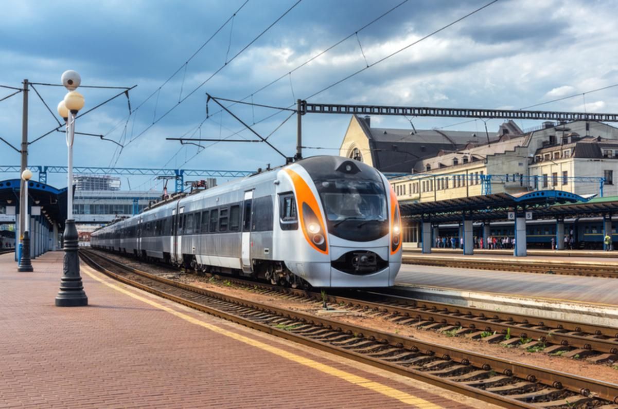 Німеччина просить Польщу припинити відправляти потяги з українськими біженцями - 24 Канал Німеччина просить Польщу припинити відправляти потяги з українськими біженцями - 24 Канал