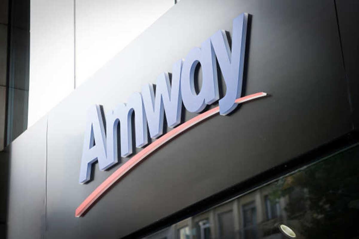 Amway останавливает работу в России