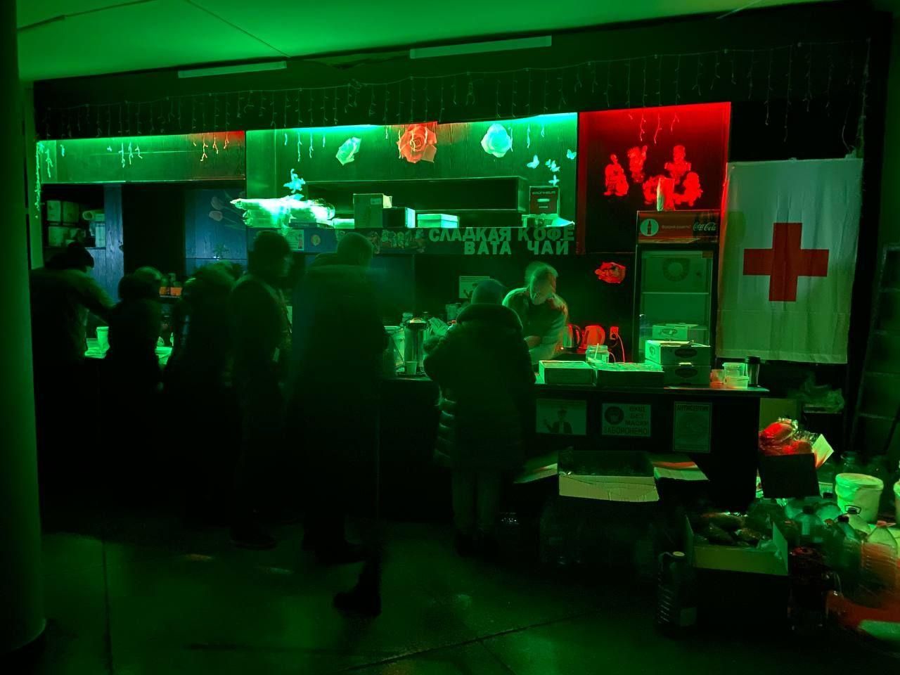 В Запорожье приехали первые жители Мариуполя, которые смогли эвакуироваться своими силами В Запорожье приехали первые жители Мариуполя, которые смогли эвакуироваться своими силами