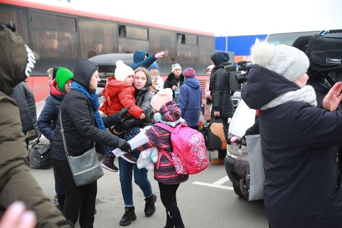 Ми хочемо вас врятувати, – Верещук запевнила, що всю інформацію з соцмереж обробляють - 24 Канал