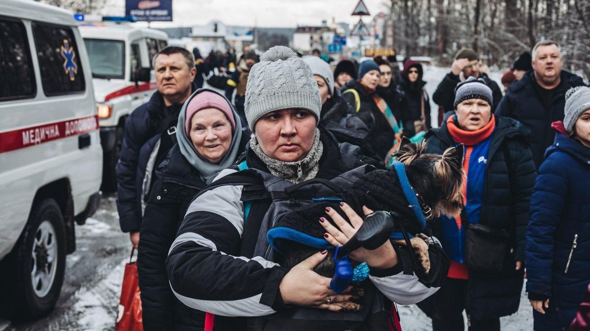 Евакуація на Сумщині розпочалася: колона виїхала з Лебедина, Тростянця й Конотопа - 24 Канал