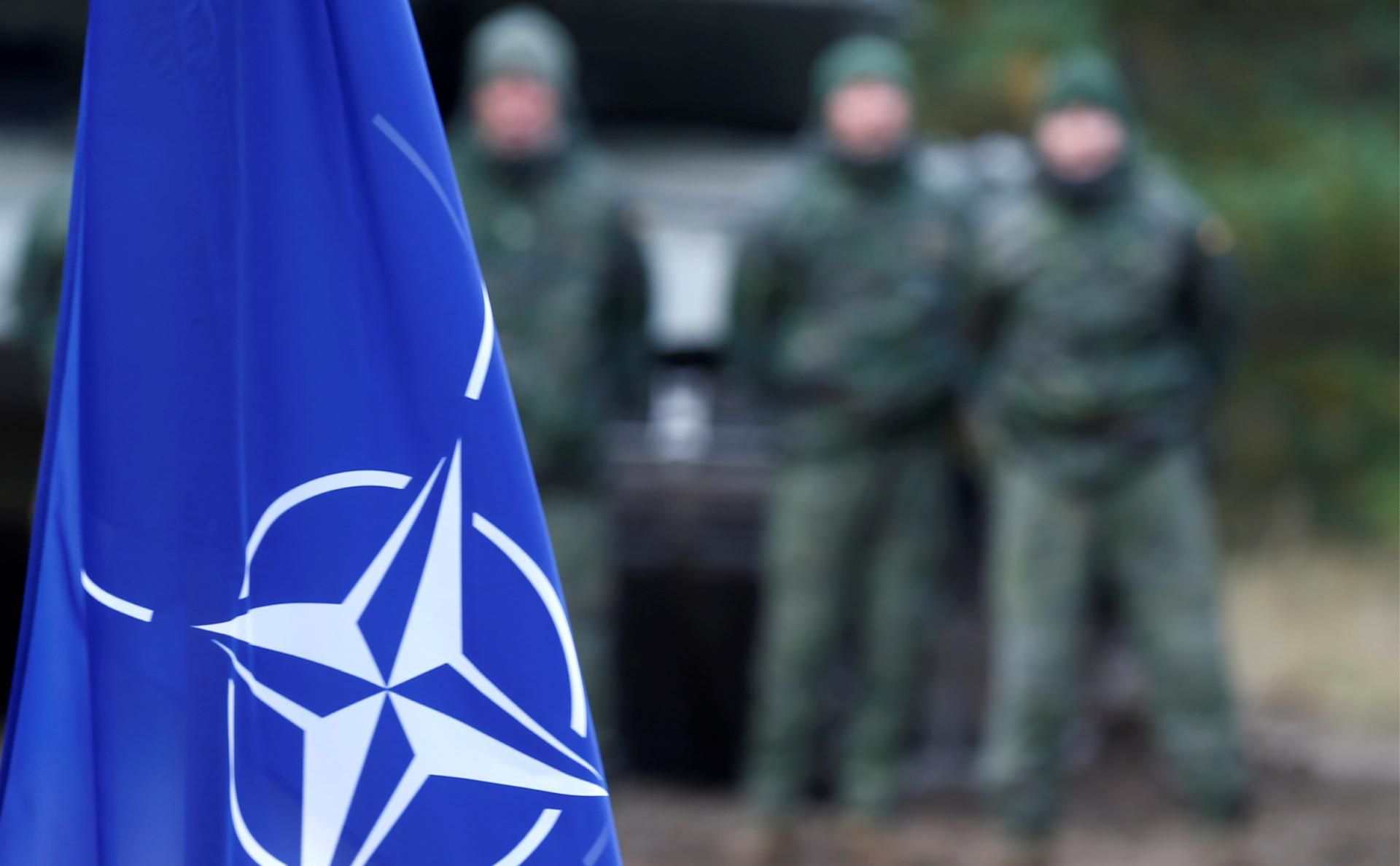 Понад дві третини українців виступають за вступ до НАТО - 24 Канал