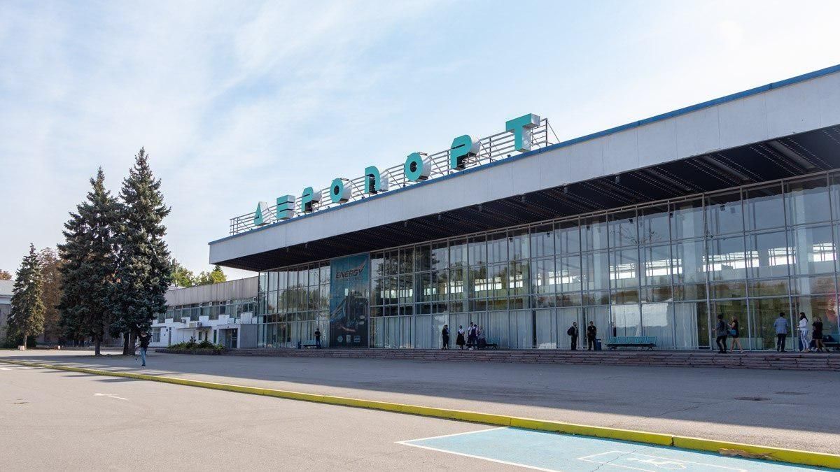 Обстріл аеропорту Дніпра: що відомо про постраждалих