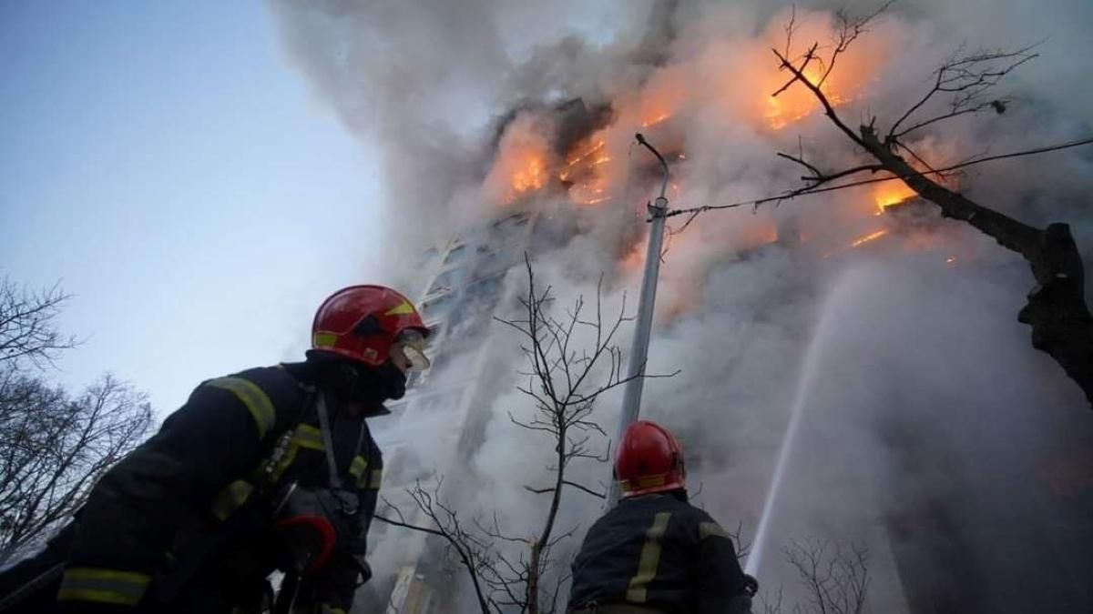 Пожежу у багатоповерхівці на Святошино ліквідували: троє загиблих, 5 травмовані - 24 Канал