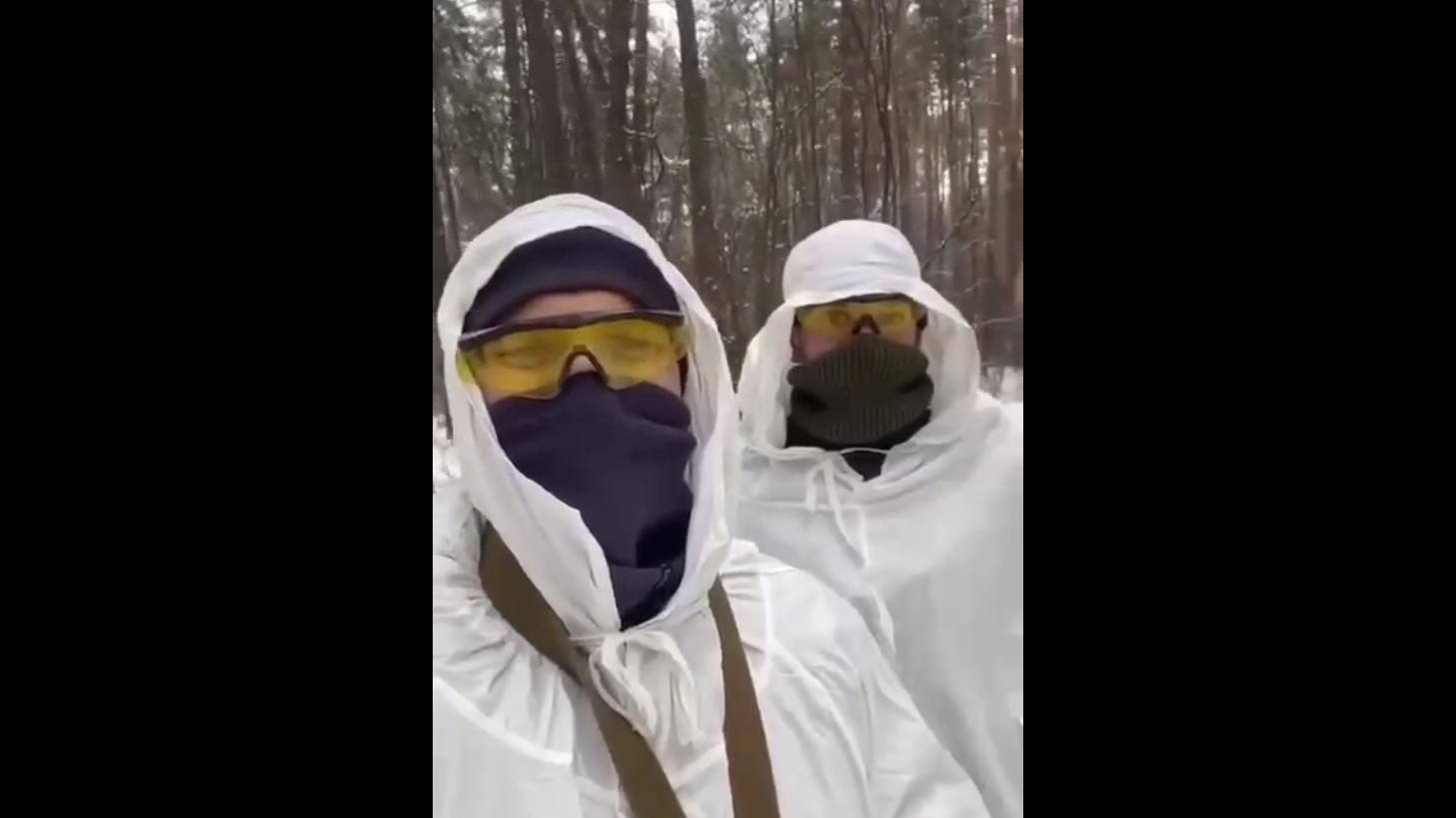 Харківські "лісові духи" запрошують окупантів на гостинну зустріч і обіцяють помогти померти - 24 Канал Харківські "лісові духи" запрошують окупантів на гостинну зустріч і обіцяють помогти померти - 24 Канал