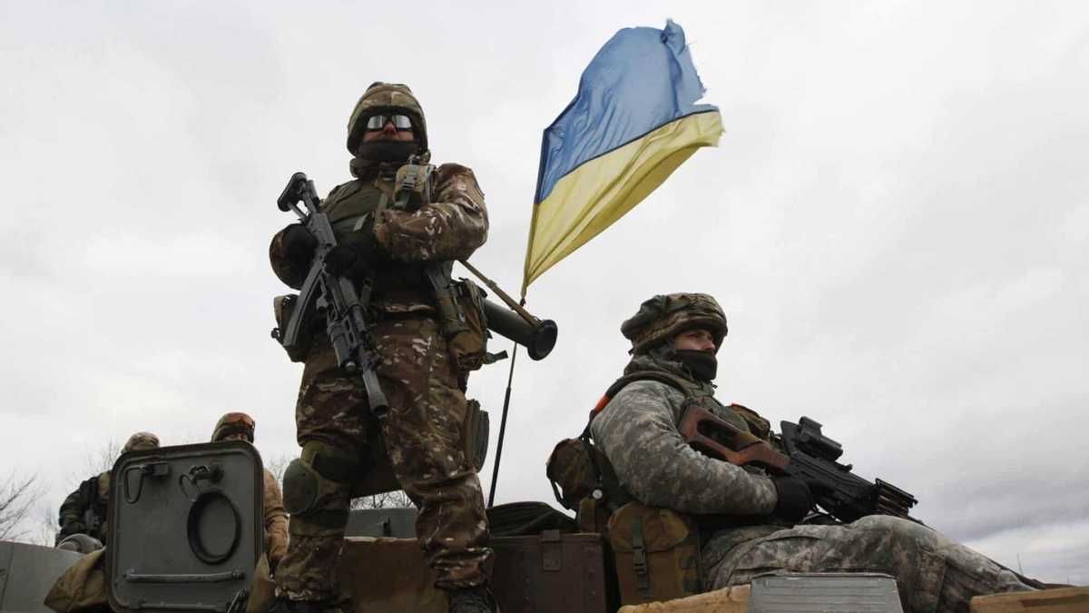 Тривають бої за звільнення околиць Маріуполя: воїни "Азову" розбили підрозділ спецпризначенців - 24 Канал