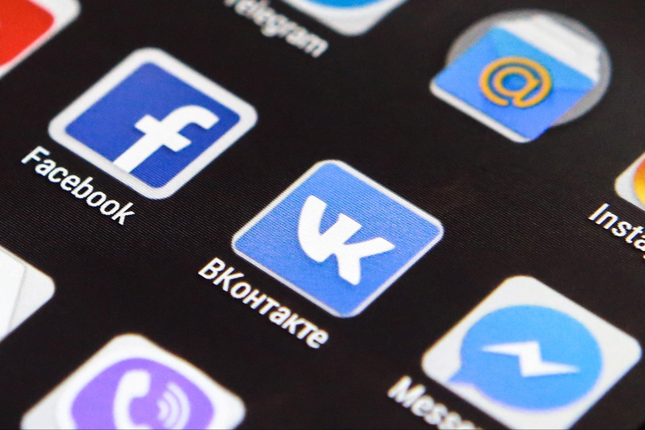 Российская соцсеть "ВКонтакте" сообщила о возможном дефолте