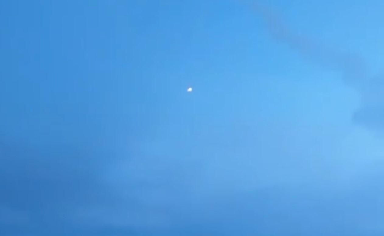 Очередной российский самолет сбили вблизи Харькова: видео Очередной российский самолет сбили вблизи Харькова: видео