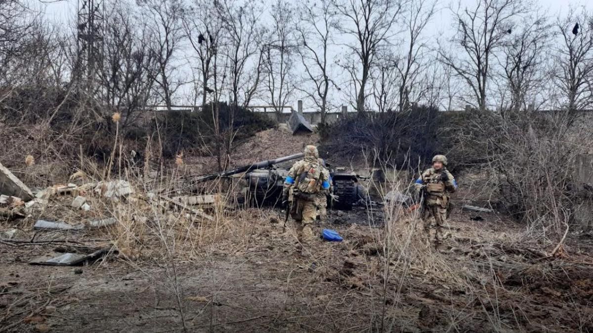 Враг понес значительные потери под Мариуполем и вынужден привлекать резервы морской пехоты - 24 Канал Враг понес значительные потери под Мариуполем и вынужден привлекать резервы морской пехоты - 24 Канал